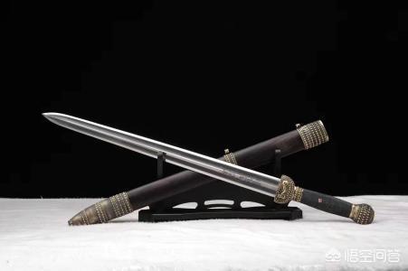中国历史上有莫邪投身冶炉帮助干将铸剑的传说，这个传说有事实依据吗？